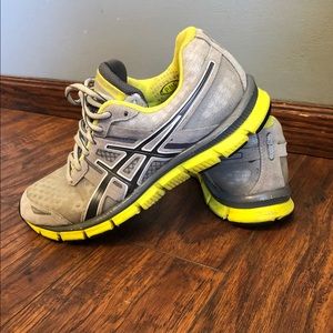 Women’s ASICS Gel-Blur 33 Running Shoes